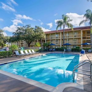 La Quinta East Deerfield Beach - Boca Raton